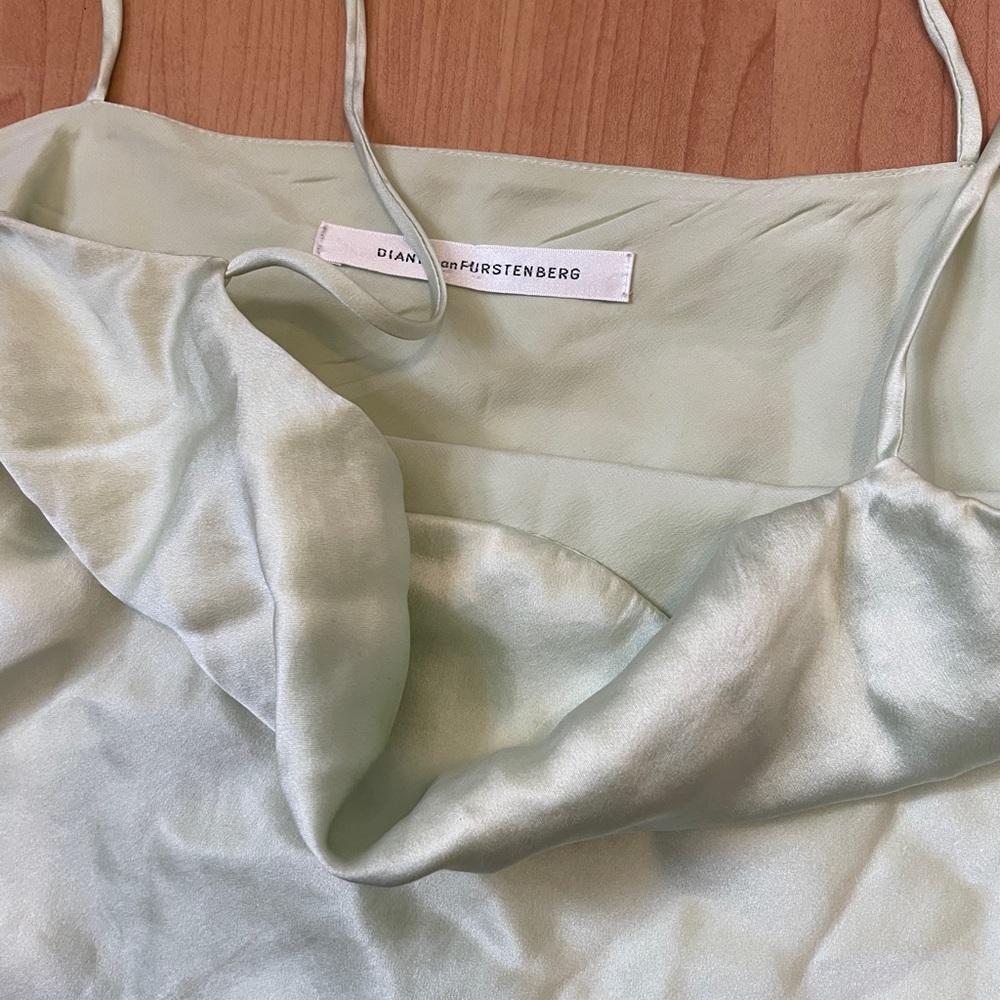 90/00’s going out top tank with cowl neck - Picture 4 of 4